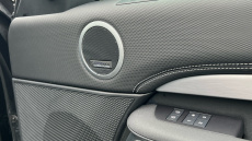 Land Rover Discovery 3.0 D350 Dynamic HSE 5dr Auto Diesel Station Wagon